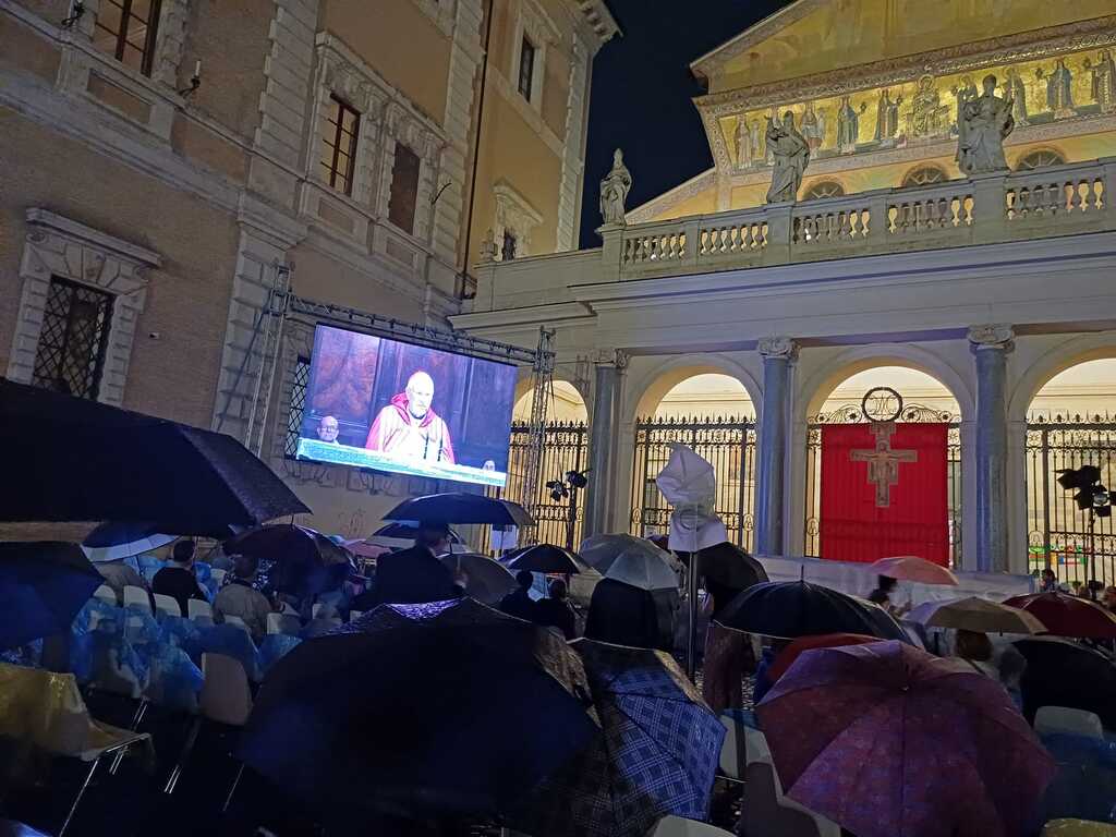 PACE PER GAZA: La veglia di preghiera promossa da Sant'Egidio insieme a movimenti, associazioni e congregazioni cattoliche: 
